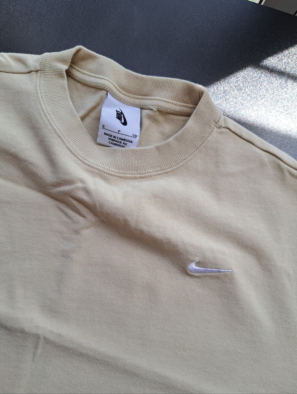 Nike Cream Tan Cropped Tee with White Embroidered Nike Swoosh Size Small - Picture 2 of 3